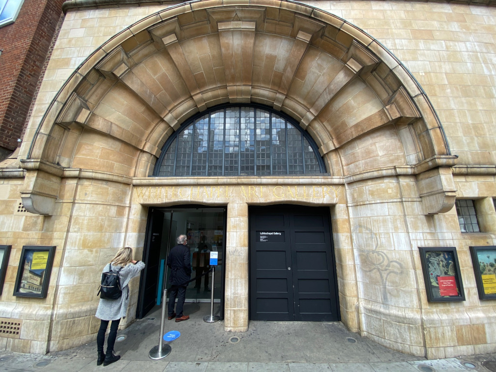 Whitechapel Gallery Entrance, photo Mark Bibby Jackson