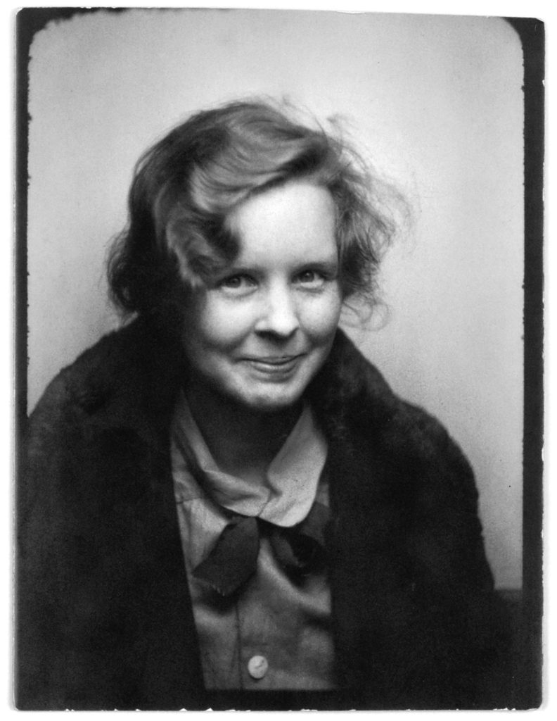Alice Neel: Alice Neel at the age of twenty-nine, 1929 © The Estate of Alice Neel, Courtesy The Estate of Alice Neel